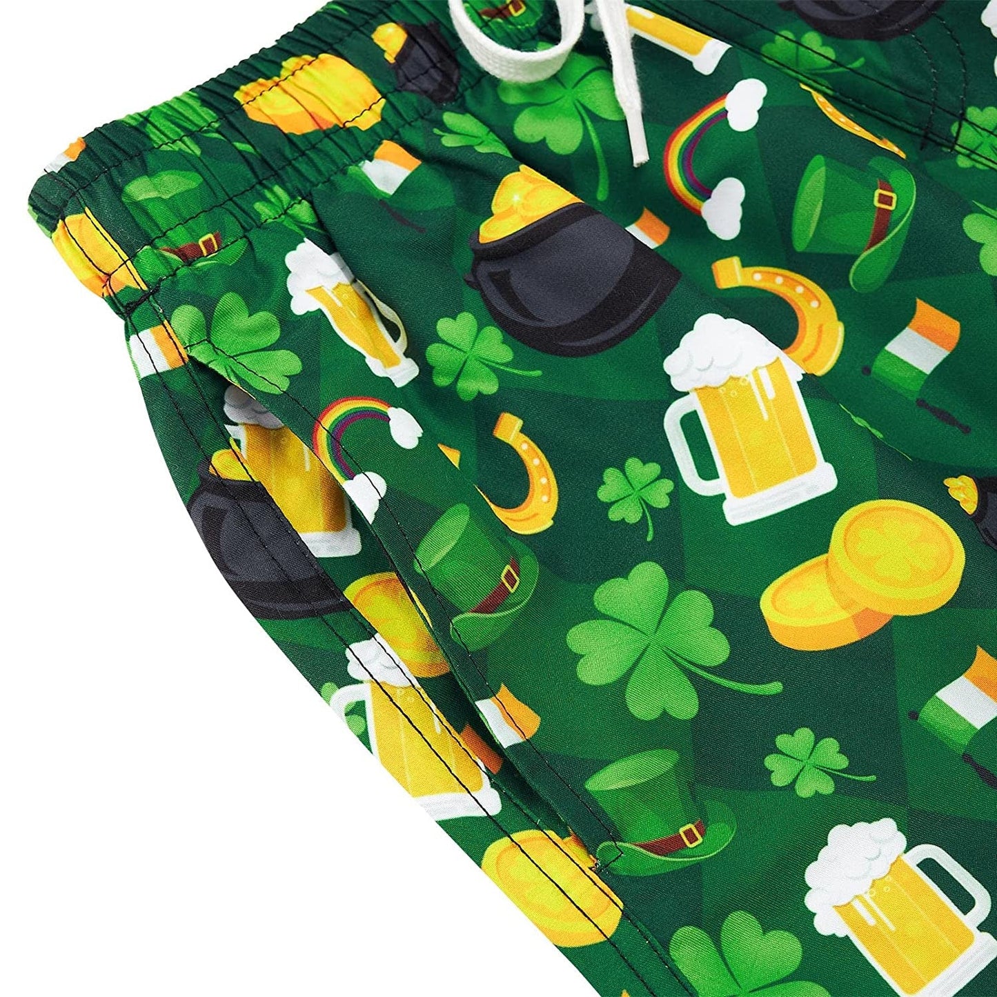 Lustige Badehose für Jungen mit Kleeblatt-Motiv zum St. Patrick's Day